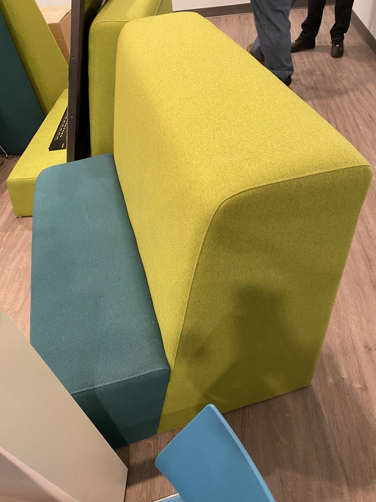 Yellow/blue bench