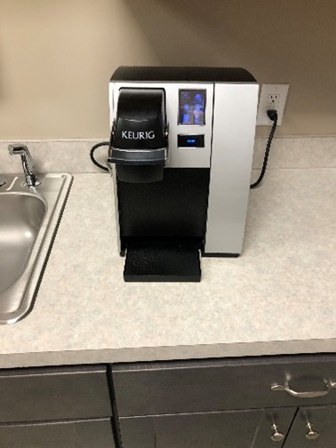 Kuerig Coffee Maker (hard plumbed)