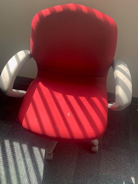 Task chair