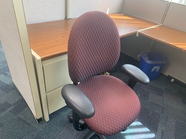 Task chair