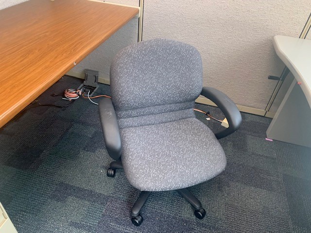 Task chair