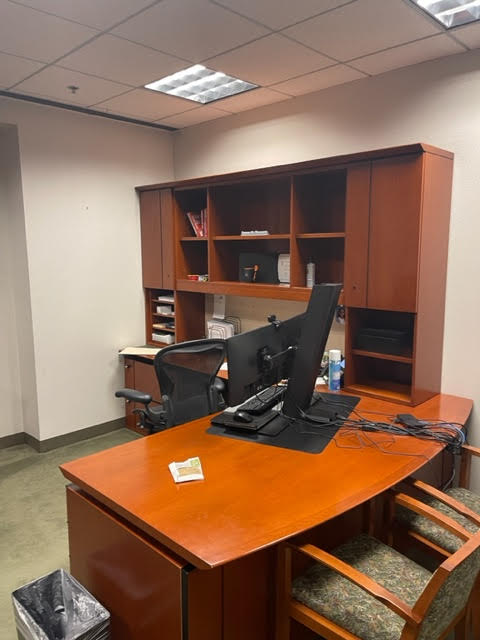 Left Hand U Desk 9x7'