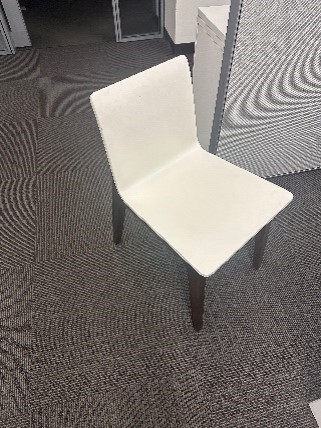 #80 wooden guest chair19 x 20 x32