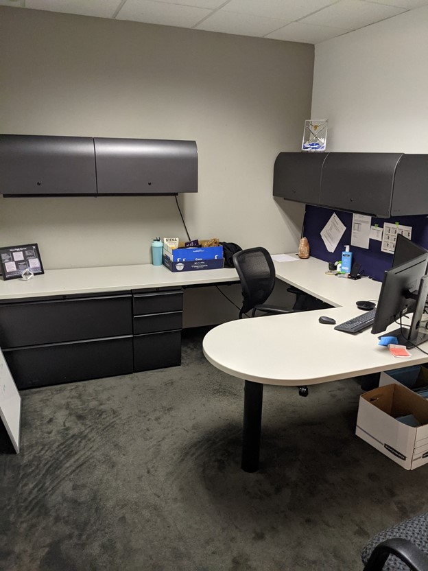 U-Shape Desk (9'x8')