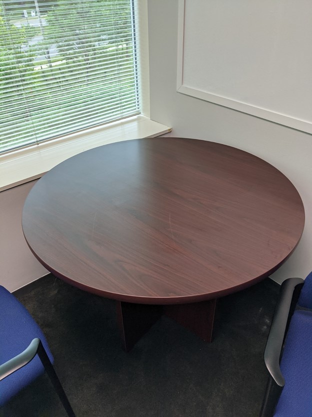 Meeting Table (42")