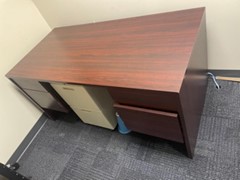 Desk (2x4)