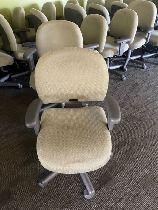Task Chair, Mustard w Light Arms