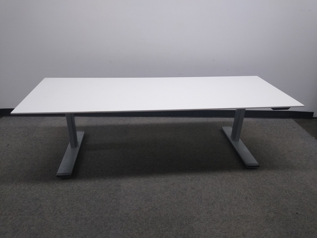 70" Steelcase height-adjustable desk, manual