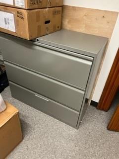 Lateral Filing Cabinet METAL - 3 drawer - 42"