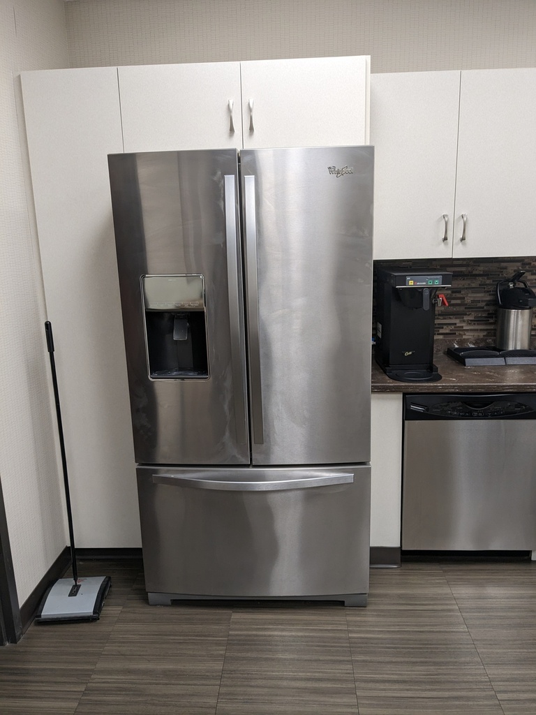 Refrigerator/Freezer (3'x3'x6')