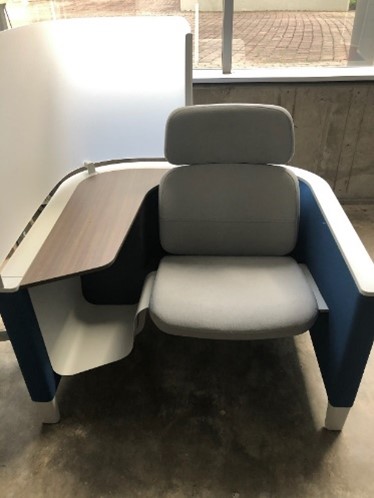 Blue Private Lounge Chair with Writing Table