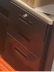 Pedestal (inside Workstation)