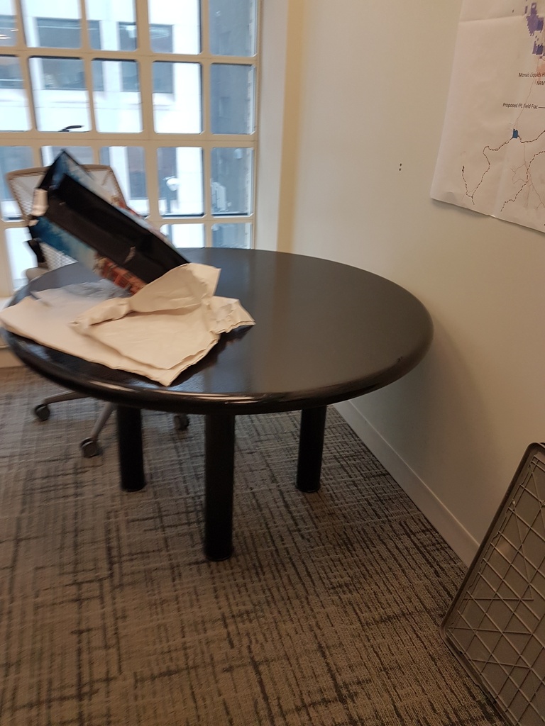 Black Round Table - 48"