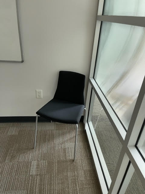 ARMLESS CHAIR