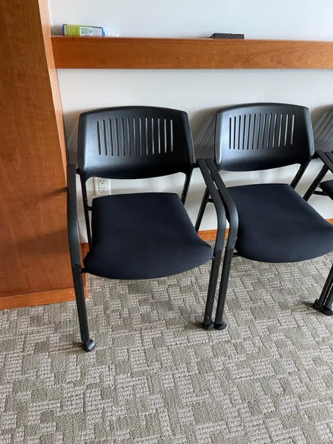 BLACK CHAIRS W/WHEELS