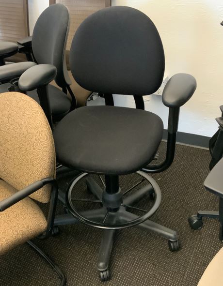 Black Criterion Task Chair