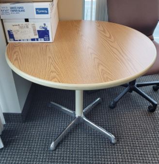 Round Small Table, 36x29