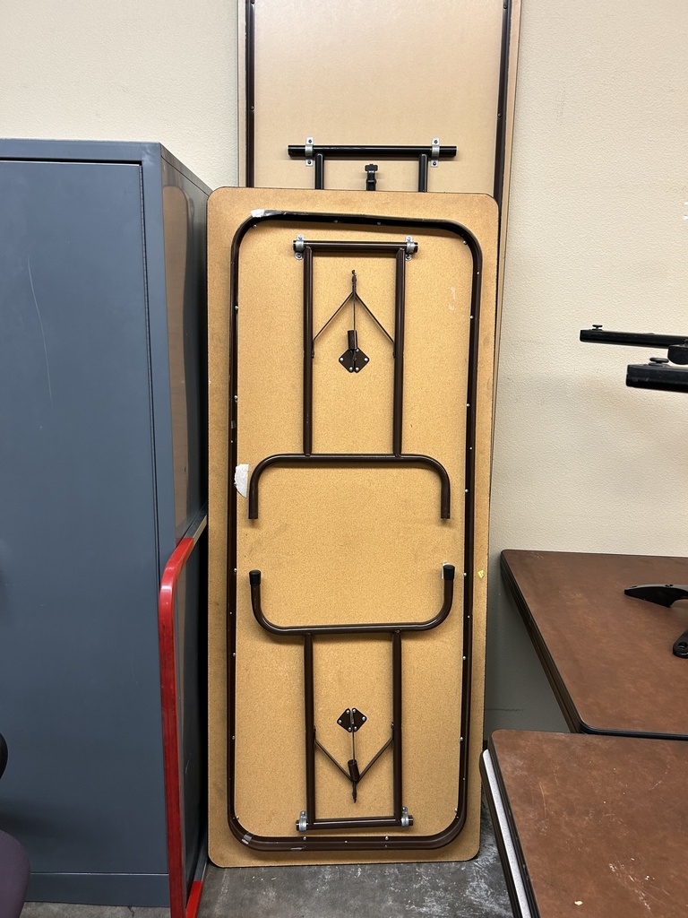 Folding Tables (2x6)