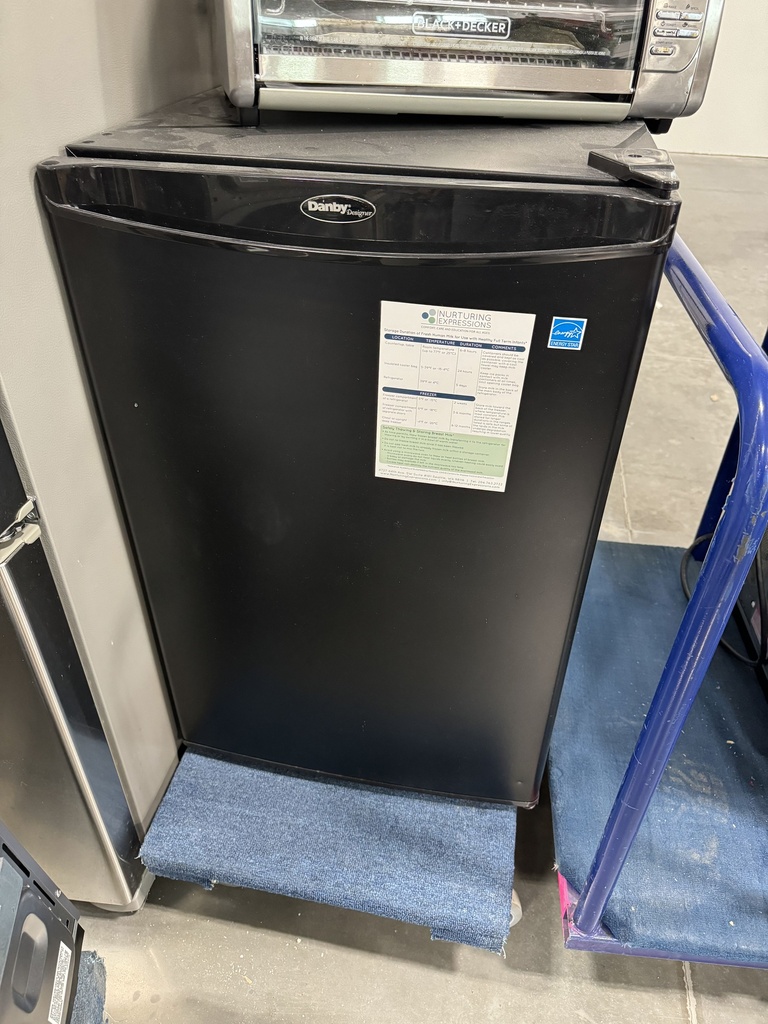 Danby Mini Fridge Fridge