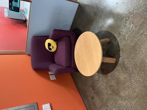 Lounge Chair - purple