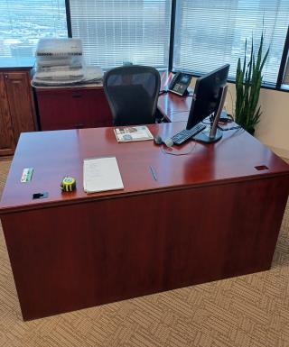 Lh U-Desks