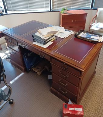 Desk 6’ X 3’