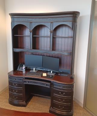 Credenza/Hutch 75”