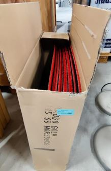 Box of carpet tiles | Låda med mattplattor