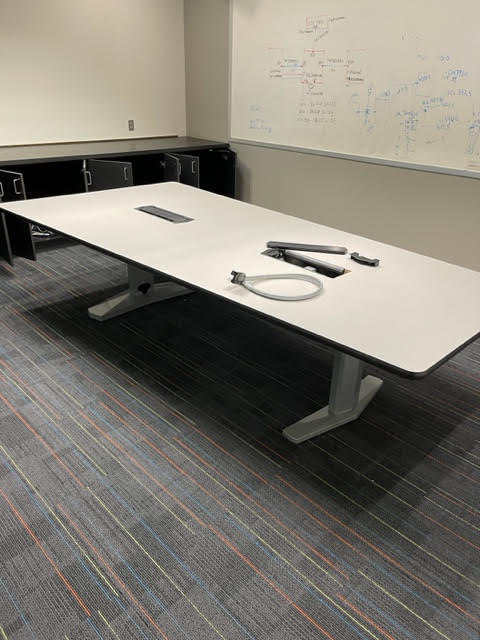 10’ TRAPEZOID TABLE