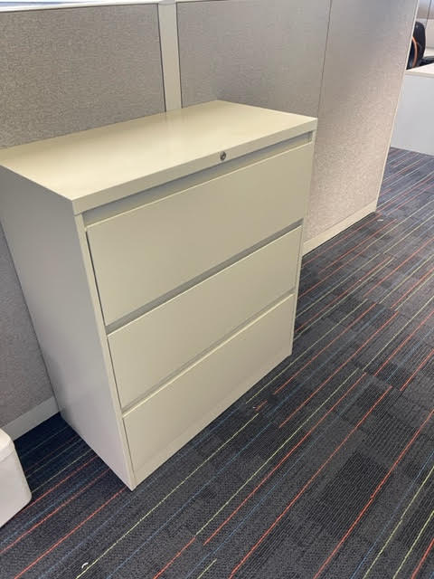 3 DRAWER CABINET