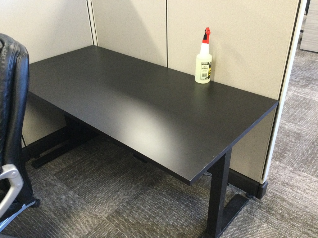Sit Stand Black Manual Desk   60x30x30 lowered