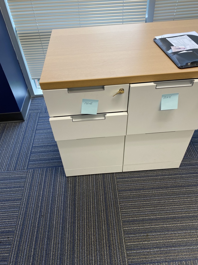 Wooden Pedestals with Wooden Top, 15x23