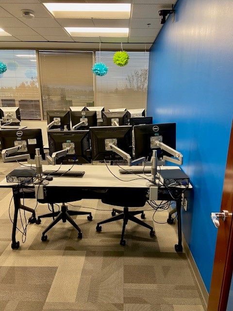 Double monitor setups