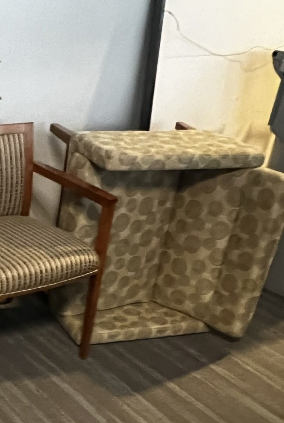 Lounge Chair - Circle Pattern