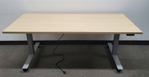 72" Knoll Ash Electric Caster - height adjustable desk