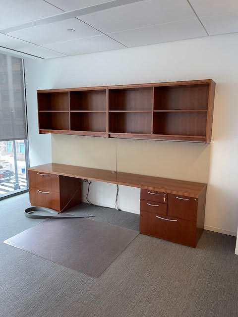 Desk/Credenza with Wall Mount Overhead