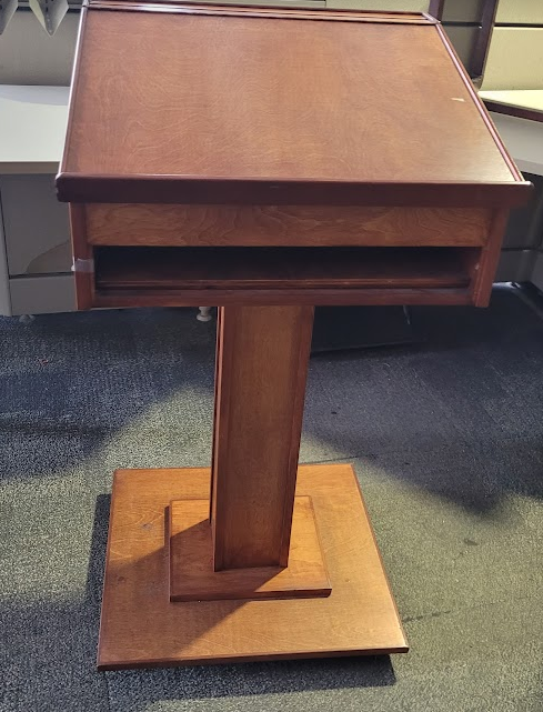 Podium, 23 x 22 x 44"