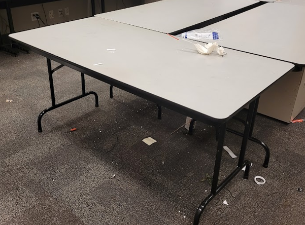 Folding Table, 60 x 30 x 29"