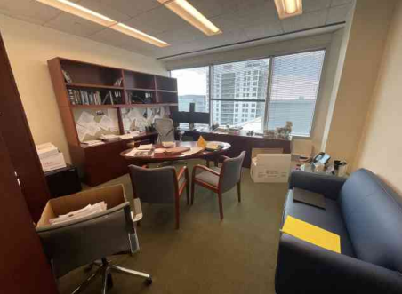 Private Office suite desk(6)