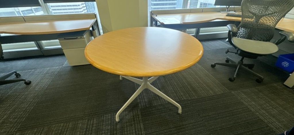 42" Round Table, Maple/Silver, 48" x 48" x 40"
