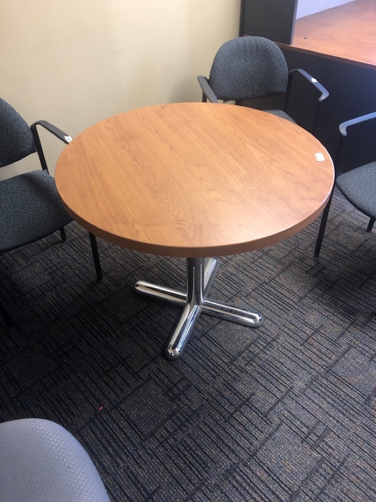 Communal Table Round 