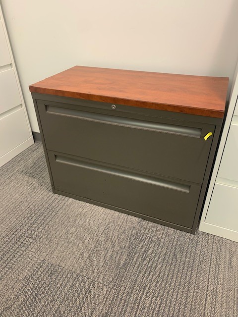2 Drawer Lateral Filing Cabinet (White not Grey)