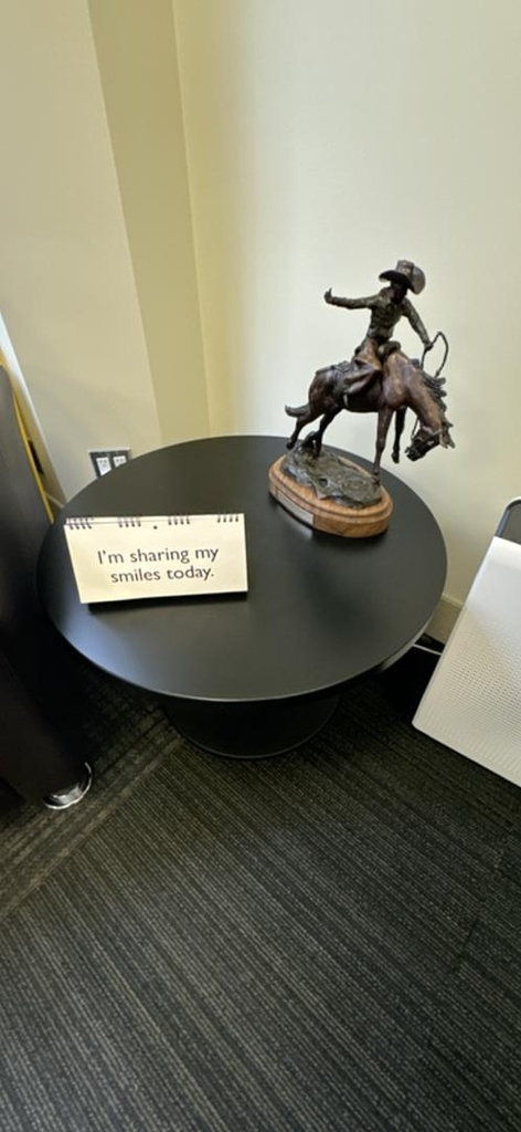 28" Round Coffee Table, Black