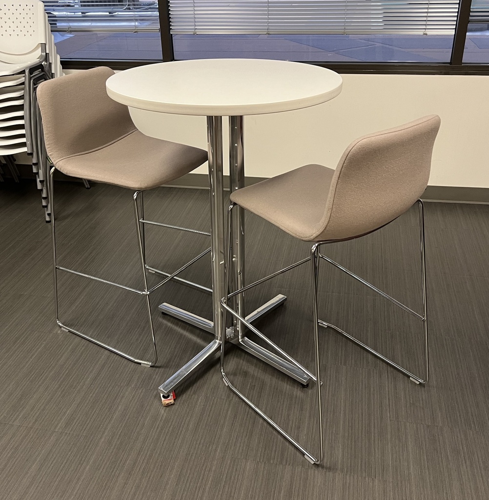 Round Cafeteria Table