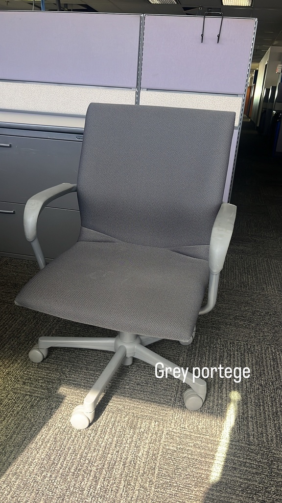 Chaise de travail Steelcase Protégé grise