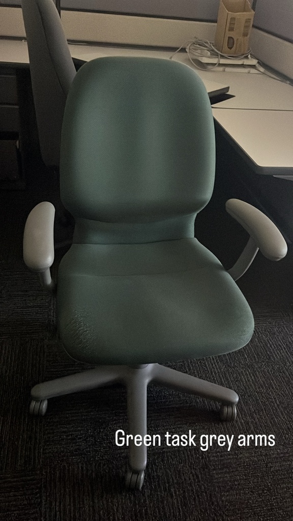 Chaise de travail verte