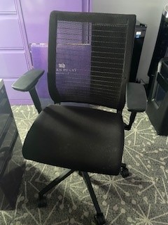 Black task chair