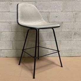 Eames Café Chair