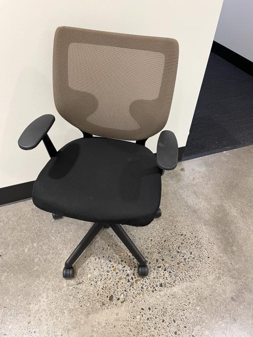 Computer chair