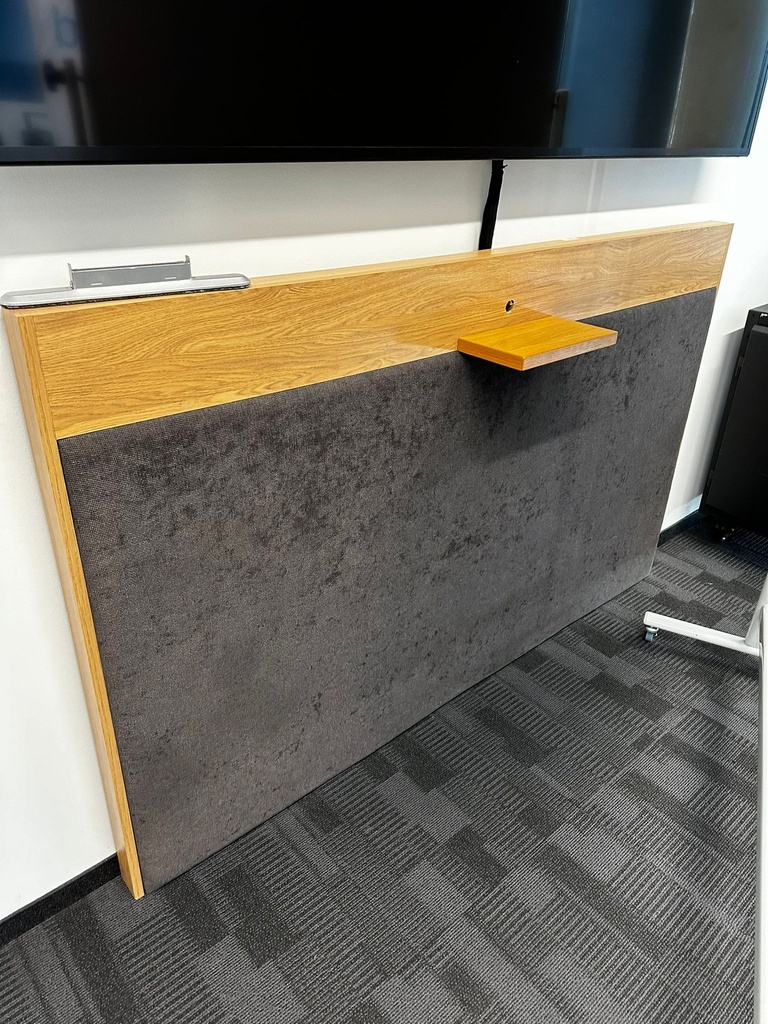 Wooden wall cover 1,80m